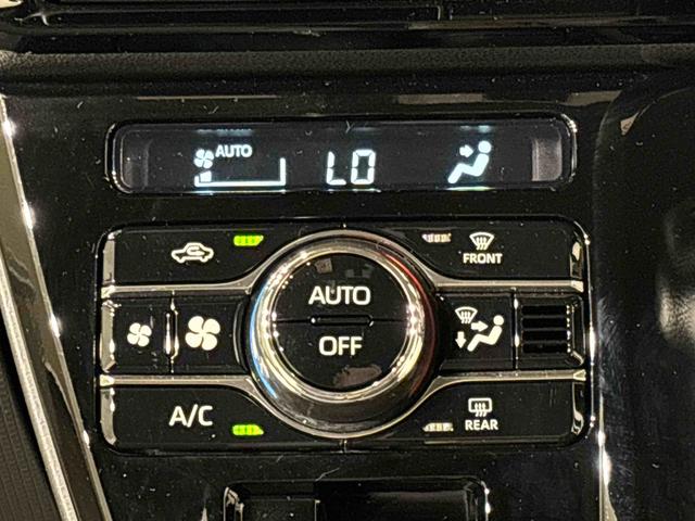 タントカスタムＲＳＬＥＤオートライト　パワースライドドアウェルカムオープン機能　電動パーキングブレーキ　運転席助手席シートヒーター　アルミホイール　キーフリーシステム　　オート電動格納式ドアミラー（広島県）の中古車