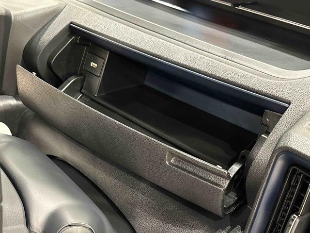 タントカスタムＲＳＬＥＤオートライト　パワースライドドアウェルカムオープン機能　電動パーキングブレーキ　運転席助手席シートヒーター　アルミホイール　キーフリーシステム　　オート電動格納式ドアミラー（広島県）の中古車