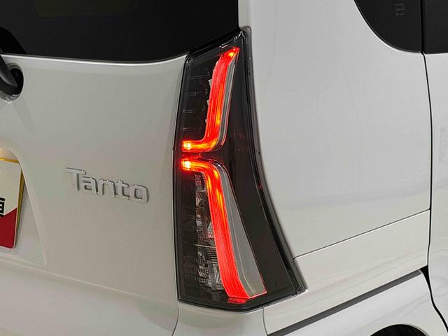 タントカスタムＲＳＬＥＤオートライト　パワースライドドアウェルカムオープン機能　電動パーキングブレーキ　運転席助手席シートヒーター　アルミホイール　キーフリーシステム　　オート電動格納式ドアミラー（広島県）の中古車
