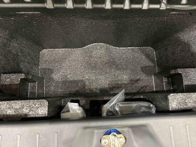 ムーヴＸリミテッド　ＳＡIII　ナビ　バックカメラ　ＥＴＣ運転席シートヒーター　アルミホイール　オートライト　プッシュボタンスタート　セキュリティアラーム　キーフリーシステム　オート電動格納式ドアミラー　シートリフター（広島県）の中古車