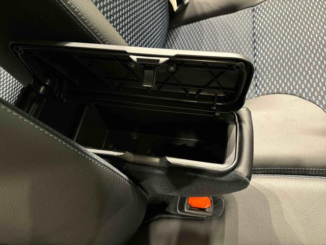 タントカスタムＸ　バックカメラ　電動パーキングブレーキＬＥＤオートライト　パワースライドドアウェルカムオープン機能　オート電動格納式ドアミラー　助手席ロングスライド　助手席イージークローザー　アルミホイール　キーフリーシステム（広島県）の中古車