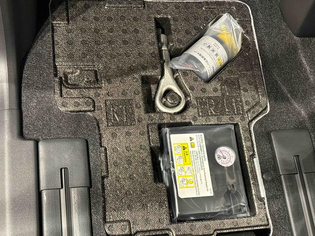 タントカスタムＸ　バックカメラ　電動パーキングブレーキＬＥＤオートライト　パワースライドドアウェルカムオープン機能　オート電動格納式ドアミラー　助手席ロングスライド　助手席イージークローザー　アルミホイール　キーフリーシステム（広島県）の中古車