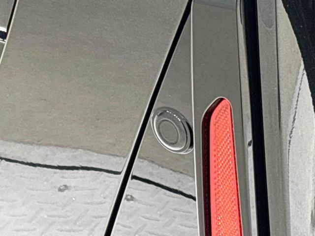 タントカスタムＸ　バックカメラ　電動パーキングブレーキＬＥＤオートライト　パワースライドドアウェルカムオープン機能　オート電動格納式ドアミラー　助手席ロングスライド　助手席イージークローザー　アルミホイール　キーフリーシステム（広島県）の中古車