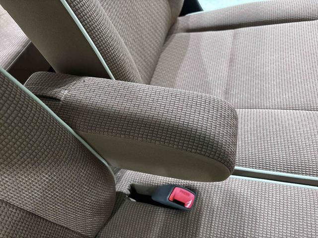 ミラココアココアプラスＸ　ナビゲーション　ＥＴＣ車載器セキュリティアラーム　フルホイールキャップ　キーフリーシステム　ショツピングフック　オートエアコン（広島県）の中古車