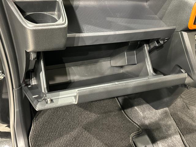 タントファンクロスターボ　バックカメラ　電動パーキングブレーキＬＥＤオートライト　パワースライドドアウェルカムオープン機能　電動格納式ドアミラー　助手席ロングスライド　助手席イージークローザー　　セキュリティアラーム　キーフリーシステム（広島県）の中古車