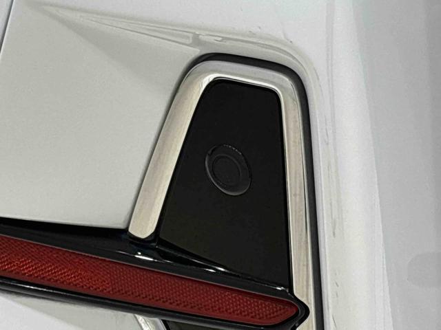 タントカスタムＲＳセレクションＬＥＤオートライト　パワースライドドアウェルカムオープン機能　オート電動格納式ドアミラー　助手席ロングスライド　助手席イージークローザー　アルミホイール　キーフリーシステム（広島県）の中古車