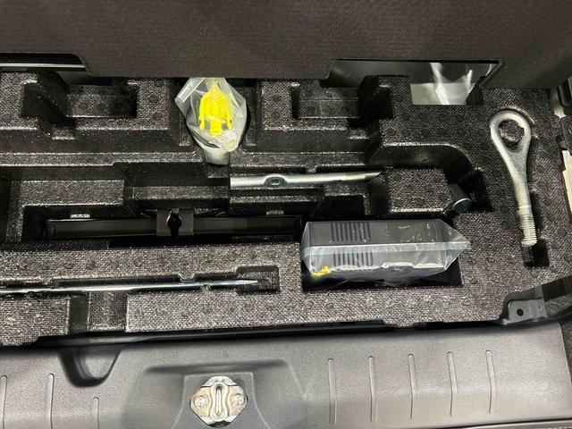 タントカスタムＲＳセレクションＬＥＤオートライト　パワースライドドアウェルカムオープン機能　オート電動格納式ドアミラー　助手席ロングスライド　助手席イージークローザー　アルミホイール　キーフリーシステム（広島県）の中古車