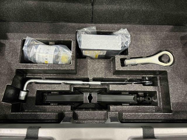 タフトＧターボ　ホワイトパック　全車速追従機能付ＡＣＣ純正ナビ装着用アップグレードパック　運転席・助手席シートヒーター　電動パーキングブレーキブレーキ　オートブレーキホールド機能　運転席シートリフター　チルトステアリング　本革巻ステアリングホイール（広島県）の中古車
