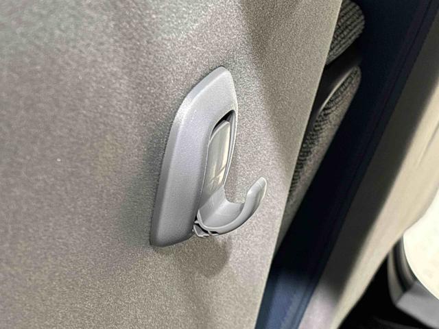 ムーヴキャンバスストライプスＧ　電動パーキングブレーキＬＥＤオートライト・フォグランプ　電動パーキングブレーキ　プッシュボタンスタート　セキュリティアラーム　バックカメラ　両側パワースライドドアウエルカムオープン機能　オート電動格納式ドアミラー（広島県）の中古車