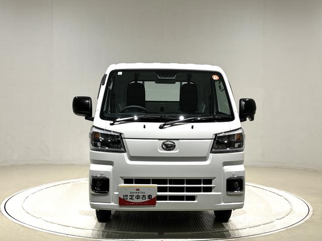 ハイゼットトラックスタンダード　農用スペシャル　４ＷＤ　ＡＭ・ＦＭラジオＬＥＤヘッドランプ　トップシェイドガラス　大型荷台作業灯　運転席ＳＲＳエアバック　バックソナー　電動式パワーステアリング　ＡＭ／ＦＭラジオ　あゆみ板掛けテールゲート　ガードフレーム（広島県）の中古車