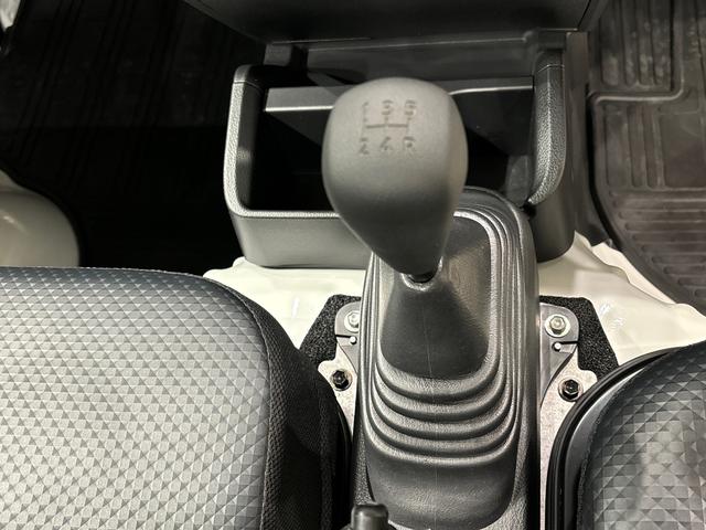 ハイゼットトラックスタンダード　農用スペシャル　４ＷＤ　ＡＭ・ＦＭラジオＬＥＤヘッドランプ　トップシェイドガラス　大型荷台作業灯　運転席ＳＲＳエアバック　バックソナー　電動式パワーステアリング　ＡＭ／ＦＭラジオ　あゆみ板掛けテールゲート　ガードフレーム（広島県）の中古車
