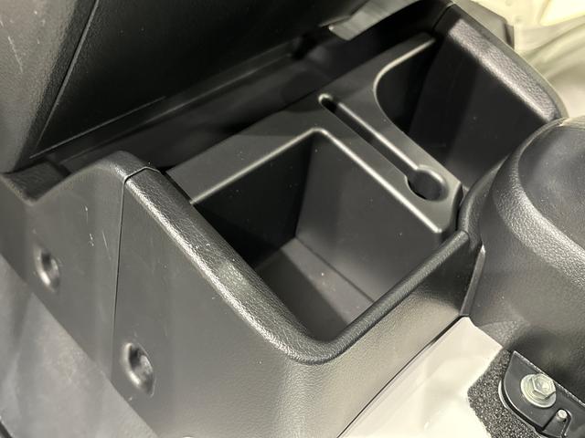 ハイゼットトラックスタンダード　農用スペシャル　４ＷＤ　ＡＭ・ＦＭラジオＬＥＤヘッドランプ　トップシェイドガラス　大型荷台作業灯　運転席ＳＲＳエアバック　バックソナー　電動式パワーステアリング　ＡＭ／ＦＭラジオ　あゆみ板掛けテールゲート　ガードフレーム（広島県）の中古車
