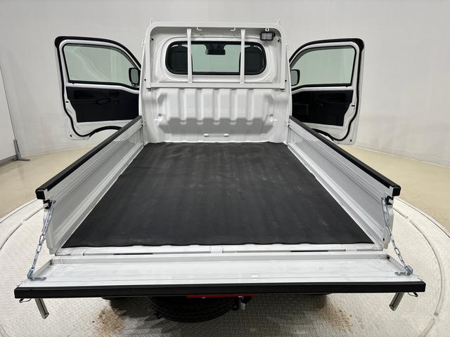 ハイゼットトラックスタンダード　農用スペシャル　４ＷＤ　ＡＭ・ＦＭラジオＬＥＤヘッドランプ　トップシェイドガラス　大型荷台作業灯　運転席ＳＲＳエアバック　バックソナー　電動式パワーステアリング　ＡＭ／ＦＭラジオ　あゆみ板掛けテールゲート　ガードフレーム（広島県）の中古車