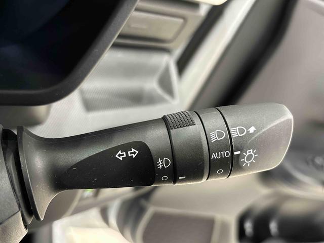 ロッキーＧ　カーナビ　バックカメラ　ＥＴＣ車載器付きＬＥＤヘッドランプ・フォグランプ　全車速追従機能付アダプティブクルーズコントロール　レーンキープコントロール　ブラインドスポットモニター　１７インチアルミホイール　シートヒーター（広島県）の中古車