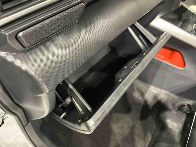 ロッキーＧ　カーナビ　バックカメラ　ＥＴＣ車載器付きＬＥＤヘッドランプ・フォグランプ　全車速追従機能付アダプティブクルーズコントロール　レーンキープコントロール　ブラインドスポットモニター　１７インチアルミホイール　シートヒーター（広島県）の中古車
