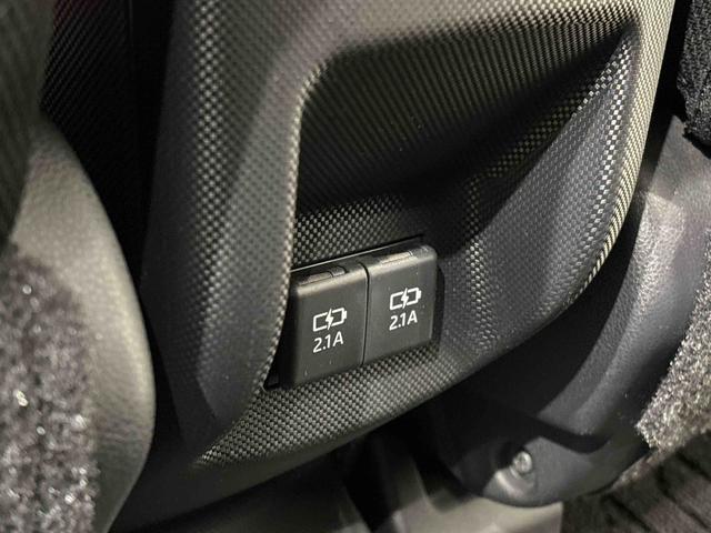 ロッキーＧ　カーナビ　バックカメラ　ＥＴＣ車載器付きＬＥＤヘッドランプ・フォグランプ　全車速追従機能付アダプティブクルーズコントロール　レーンキープコントロール　ブラインドスポットモニター　１７インチアルミホイール　シートヒーター（広島県）の中古車