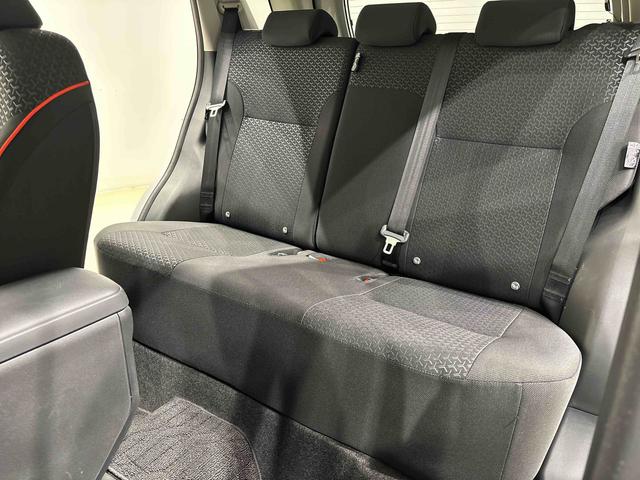 ロッキーＧ　カーナビ　バックカメラ　ＥＴＣ車載器付きＬＥＤヘッドランプ・フォグランプ　全車速追従機能付アダプティブクルーズコントロール　レーンキープコントロール　ブラインドスポットモニター　１７インチアルミホイール　シートヒーター（広島県）の中古車