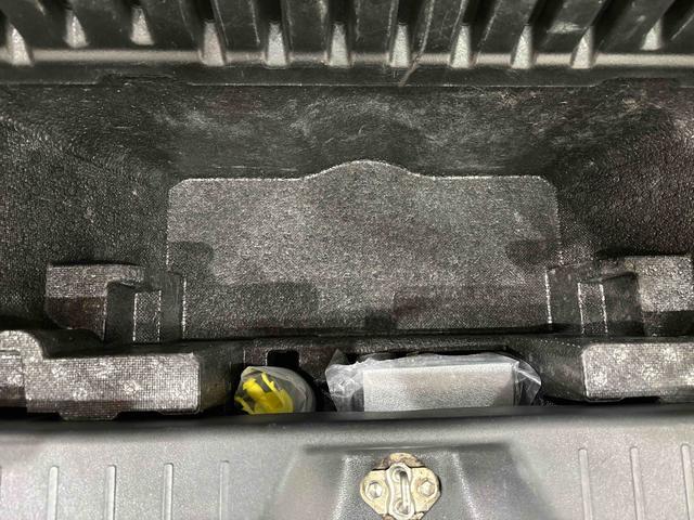 ムーヴXリミテッドII SAIII プッシュスタート運転席シートヒーター アルミホイール オートライト プッシュボタンスタート セキュリティアラーム キーフリーシステム オート電動格納式ドアミラー シートリフター(広島県)の中古車