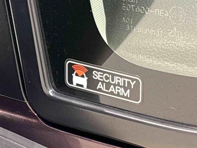 ムーヴXリミテッドII SAIII プッシュスタート運転席シートヒーター アルミホイール オートライト プッシュボタンスタート セキュリティアラーム キーフリーシステム オート電動格納式ドアミラー シートリフター(広島県)の中古車