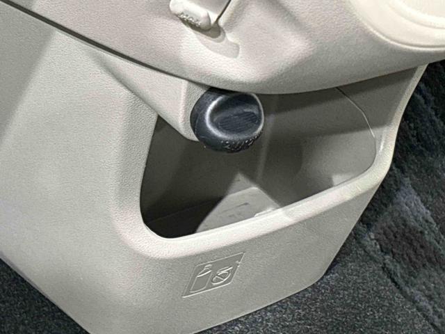 ムーヴＬ　ＳＡII１４インチフルホイールキャップ　オートライト　プッシュボタンスタート　セキュリティアラーム　キーレスエントリー　ナビ　前方ドライブレコーダ　ＥＴＣ　バックカメラ（広島県）の中古車