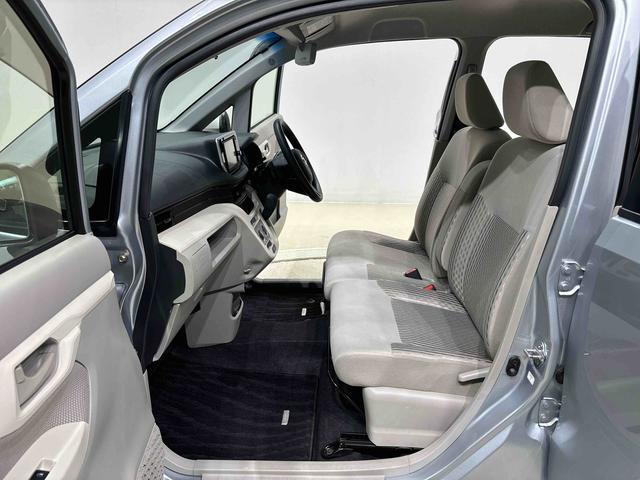 ムーヴＬ　ＳＡII１４インチフルホイールキャップ　オートライト　プッシュボタンスタート　セキュリティアラーム　キーレスエントリー　ナビ　前方ドライブレコーダ　ＥＴＣ　バックカメラ（広島県）の中古車