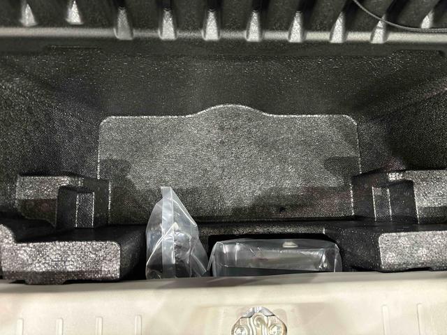 ムーヴＬ　ＳＡII１４インチフルホイールキャップ　オートライト　プッシュボタンスタート　セキュリティアラーム　キーレスエントリー　ナビ　前方ドライブレコーダ　ＥＴＣ　バックカメラ（広島県）の中古車