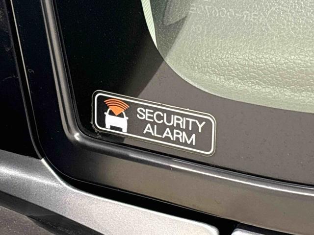 ムーヴＬ　ＳＡII１４インチフルホイールキャップ　オートライト　プッシュボタンスタート　セキュリティアラーム　キーレスエントリー　ナビ　前方ドライブレコーダ　ＥＴＣ　バックカメラ（広島県）の中古車