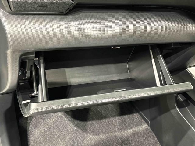 ロッキープレミアムＧ　ＨＥＶ　　パノラマモニター　　電子パーキングＬＥＤヘッドランプ・フォグランプ　全車速追従機能付アダプティブクルーズコントロール　レーンキープコントロール　１７インチアルミホイール　シートヒーター（広島県）の中古車