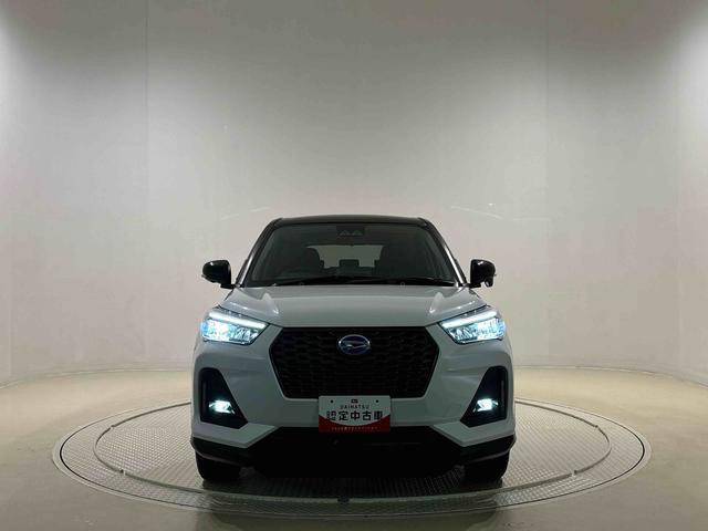 ロッキープレミアムＧ　ＨＥＶ　　パノラマモニター　　電子パーキングＬＥＤヘッドランプ・フォグランプ　全車速追従機能付アダプティブクルーズコントロール　レーンキープコントロール　１７インチアルミホイール　シートヒーター（広島県）の中古車