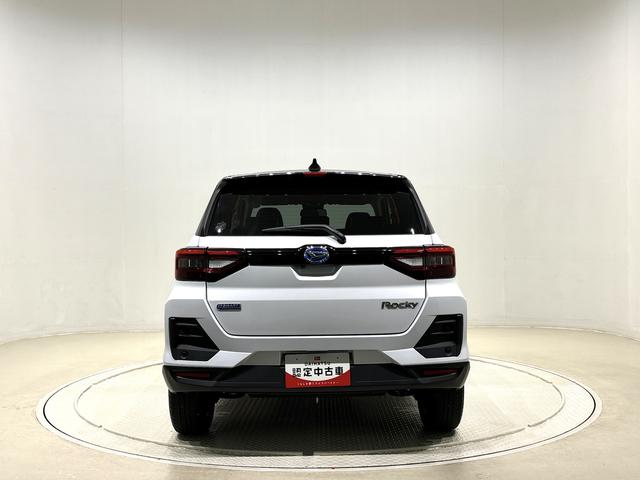 ロッキープレミアムＧ　ＨＥＶ　パノラマモニター対応　シークレットＬＥＤヘッドランプ・フォグランプ　全車速追従機能付アダプティブクルーズコントロール　レーンキープコントロール　ブラインドスポットモニター　１７インチアルミホイール　シートヒーター（広島県）の中古車