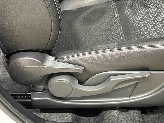 ロッキープレミアムＧ　ＨＥＶ　パノラマモニター対応　シークレットＬＥＤヘッドランプ・フォグランプ　全車速追従機能付アダプティブクルーズコントロール　レーンキープコントロール　ブラインドスポットモニター　１７インチアルミホイール　シートヒーター（広島県）の中古車