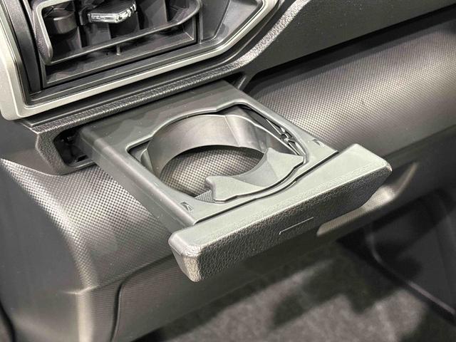 ロッキープレミアムＧ　ＨＥＶ　パノラマモニター対応　シークレットＬＥＤヘッドランプ・フォグランプ　全車速追従機能付アダプティブクルーズコントロール　レーンキープコントロール　ブラインドスポットモニター　１７インチアルミホイール　シートヒーター（広島県）の中古車