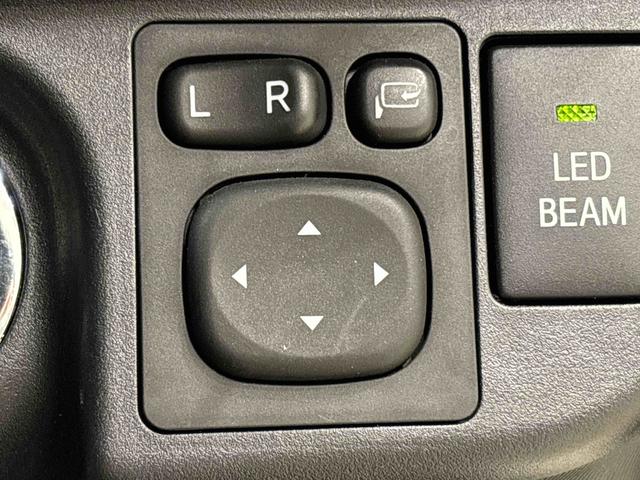 アクアＧ　ＧＲスポーツ　純正ナビ　　ＥＴＣ　ドライブレコーダープッシュボタンスタート　キーフリー　アルミホイール　　ＬＥＤヘッドライトフォグランプ　　電格ドアミラー　　オートライトオートハイビーム（広島県）の中古車