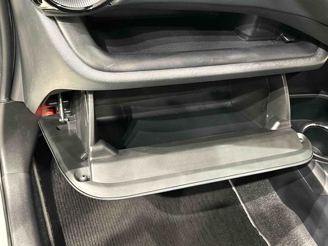 アクアＧ　ＧＲスポーツ　純正ナビ　　ＥＴＣ　ドライブレコーダープッシュボタンスタート　キーフリー　アルミホイール　　ＬＥＤヘッドライトフォグランプ　　電格ドアミラー　　オートライトオートハイビーム（広島県）の中古車