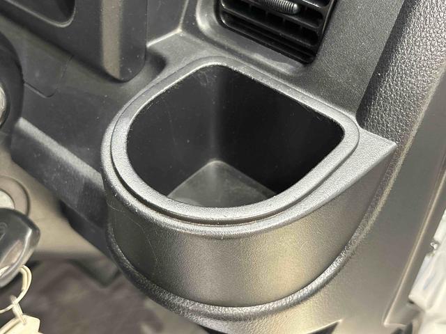 ハイゼットトラックジャンボ　２ＷＤ　平床三方開　４速オートマチック車マニュアルエアコン　オーディオレス　パワーウィンドウ　荷台作業ランプ　純正ワイドバイザー　純正フロアマット　ＬＥＤヘッドライト　ＬＥＤフォグランプ　助手席側サイドアンダーミラー（広島県）の中古車