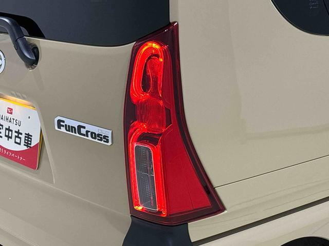 タントファンクロスターボＬＥＤオートライト　パワースライドドアウェルカムオープン機能　電動パーキングブレーキ　運転席助手席シートヒーター　アルミホイール　キーフリーシステム　　オート電動格納式ドアミラー（広島県）の中古車