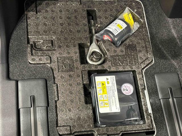 タントX バックカメラ付き 電動パーキングブレーキLEDオートライト パワースライドドアウェルカムオープン機能 電動格納式ドアミラー 助手席ロングスライド 助手席イージークローザー セキュリティアラーム キーフリーシステム(広島県)の中古車