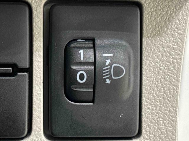 ムーヴＸリミテッドII　ＳＡIII　　ＬＥＤヘッドライト運転席シートヒーター　アルミホイール　オートライト　プッシュボタンスタート　セキュリティアラーム　キーフリーシステム　オート電動格納式ドアミラー　シートリフター（広島県）の中古車