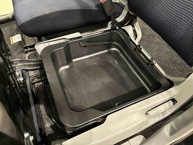 ワゴンＲＦＸリミテッドII　プッシュスタート　ＥＴＣオートエアコン　電動格納式ドアミラー　運転席シートリフター　ヘッドライトレベリング　リヤワイパー　アルミホイール　キーフリーシステム（広島県）の中古車
