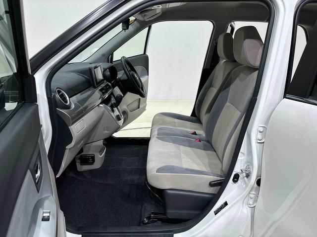 キャストスタイルＧ　リミテッド　ＳＡIII　ナビゲーション　ＥＴＣパノラマモニター対応カメラ　運転席・助手席シートヒーター　ＬＥＤヘッドランプ・フォグランプ　アルミホイール　オートライト　プッシュボタンスタート　セキュリティアラーム（広島県）の中古車