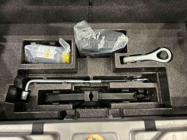 タフトＧターボ　クロムベンチャー　ザウルス仕様　前席シートヒータースカイフィールトップ　電動パーキングブレーキ　オートブレーキホールド機能　電動格納ドアミラー　ＬＥＤヘッドランプ＆フォグランプ　運転席・助手席シートヒーター　キーフリーシステム　純正アルミホイール（広島県）の中古車
