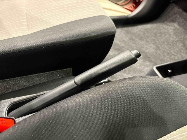 ミライースＸ　リミテッドＳＡIII　バックモニター対応カメラＬＥＤヘッドランプ　セキュリティアラーム　コーナーセンサー　１４インチフルホイールキャップ　キーレスエントリー　電動格納式ドアミラー　ショツピングフック　マニュアルエアコン（広島県）の中古車