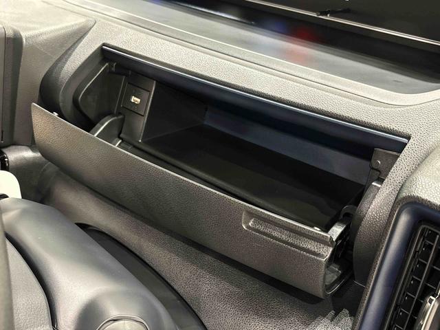 タントカスタムＸ　運転席・助手席シートヒーター　キーフリーシステム純正ナビ装着用アップグレードパック　両側電動スライドドア　電動パーキングブレーキブレーキ　オートブレーキホールド機能　運転席シートリフター　チルトステアリング　格納式リヤドアサンシェード（広島県）の中古車