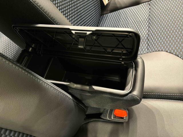 タントカスタムＸ　運転席・助手席シートヒーター　キーフリーシステム純正ナビ装着用アップグレードパック　両側電動スライドドア　電動パーキングブレーキブレーキ　オートブレーキホールド機能　運転席シートリフター　チルトステアリング　格納式リヤドアサンシェード（広島県）の中古車