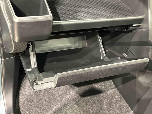 タフトG クロムベンチャー バックモニター対応 シートヒータースカイフィールトップ クロムパック メッキパック シルバーアンダーガーニッシュ インテリアアクセント LEDオートライト&フォグランプ 電動パーキングブレーキ バックカメラ アルミホイール(広島県)の中古車