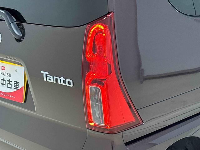 タントＸＬＥＤオートライト　パワースライドドアウェルカムオープン機能　電動パーキングブレーキ　運転席助手席シートヒーター　アルミホイール　キーフリーシステム　　オート電動格納式ドアミラー（広島県）の中古車