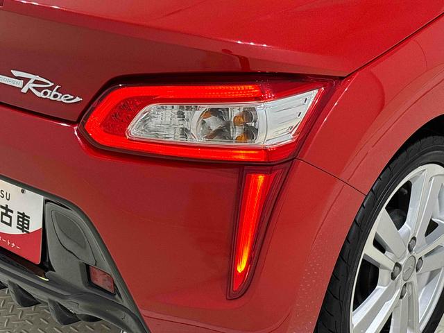コペンローブ電動開閉式ルーフ　ＬＥＤヘッドランプ　ハロゲンフォグランプ　　１６インチタイヤ＆アルミホイール　プッシュボタンスタート　セキュリティアラーム　スタビライザー（フロント・リヤ）（広島県）の中古車