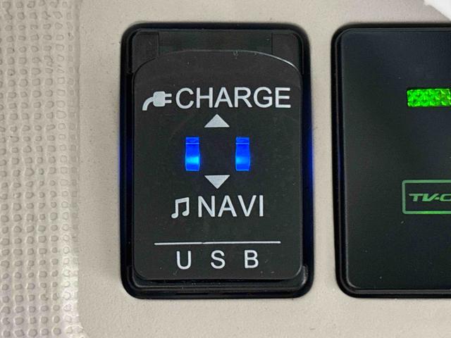 ムーヴキャンバスＸホワイトアクセントリミテッド　ＳＡIII　　純正ナビハロゲンライト　ＬＥＤフォグランプ　置き楽ボックス　オートライト　プッシュボタンスタート　セキュリティアラーム　パノラマモニター対応カメラ　両側パワースライドドア（広島県）の中古車