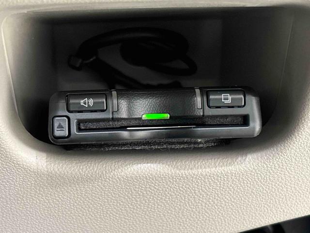 ムーヴＸリミテッド　ＳＡIII　純正ナビゲーション　ＥＴＣ車載器純正ナビ装着用アップグレードパック　運転席シートヒーター　ドライブレコーダー　トップシェイドガラス　運転席シートヒーター　チルトステアリング　ＬＥＤヘッドランプ　アルミホイール　キーフリーシステム（広島県）の中古車