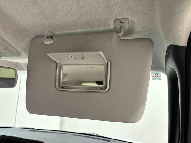 ムーヴキャンバスストライプスＧ　バックカメラ対応　電動パーキングブレーキＬＥＤオートライト・フォグランプ　電動パーキングブレーキ　プッシュボタンスタート　セキュリティアラーム　バックカメラ　両側パワースライドドアウエルカムオープン機能　オート電動格納式ドアミラー（広島県）の中古車